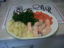 Salmon with boiled potatoes and steamed vegetables